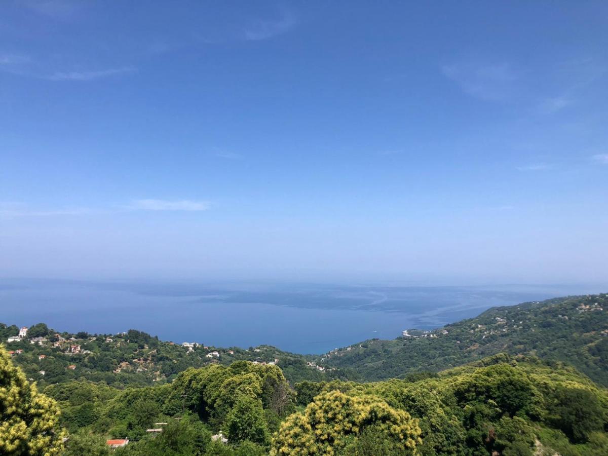 Παραδοσιακο Σπιτι Με Θεα Villa Kiszósz Kültér fotó